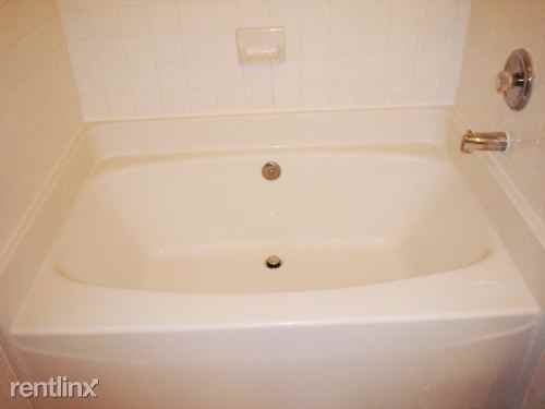 High Pointe at Jefferson Park - Photo 3 of 11