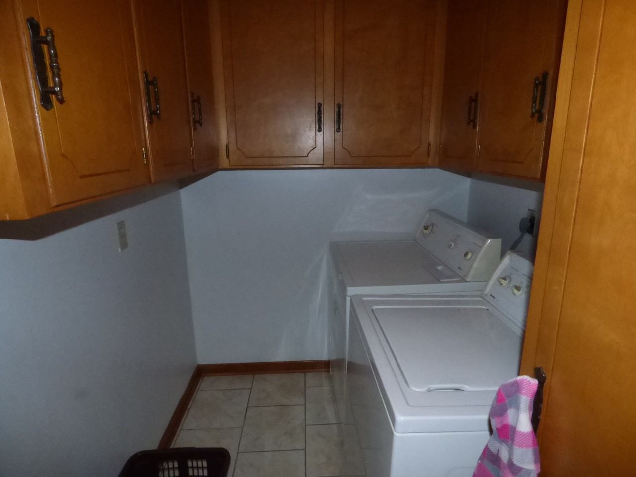 1056 Broken Arrow Lane - Photo 3 of 9