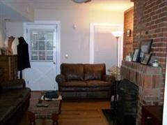 1230 Louden St - Photo 2 of 6