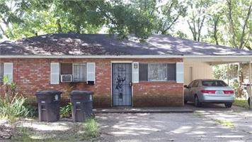 featured image of 5350 Clayton Dr #1