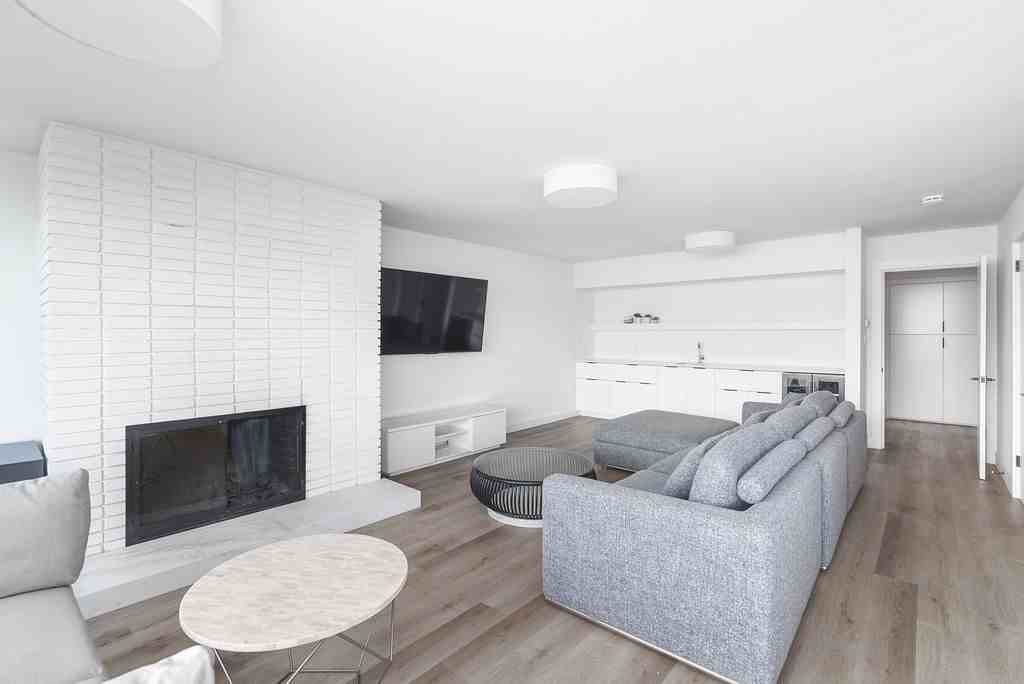 2595 Point Grey Road #TWNH - Photo 3 of 75