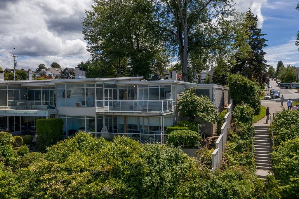 2595 Point Grey Road #TWNH - Photo 2 of 75