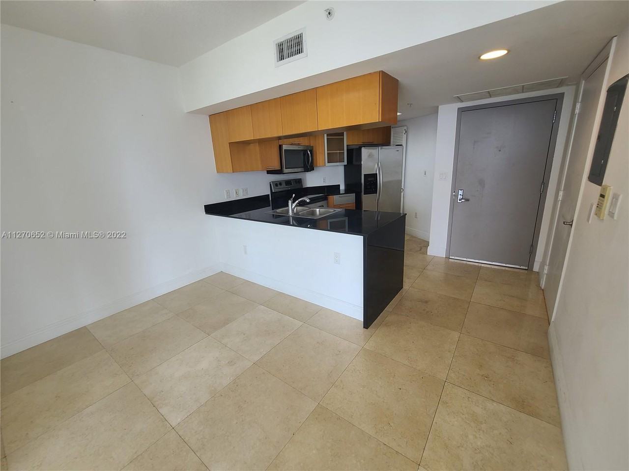 1750 North Bayshore Drive #0051 - Photo 2 of 13