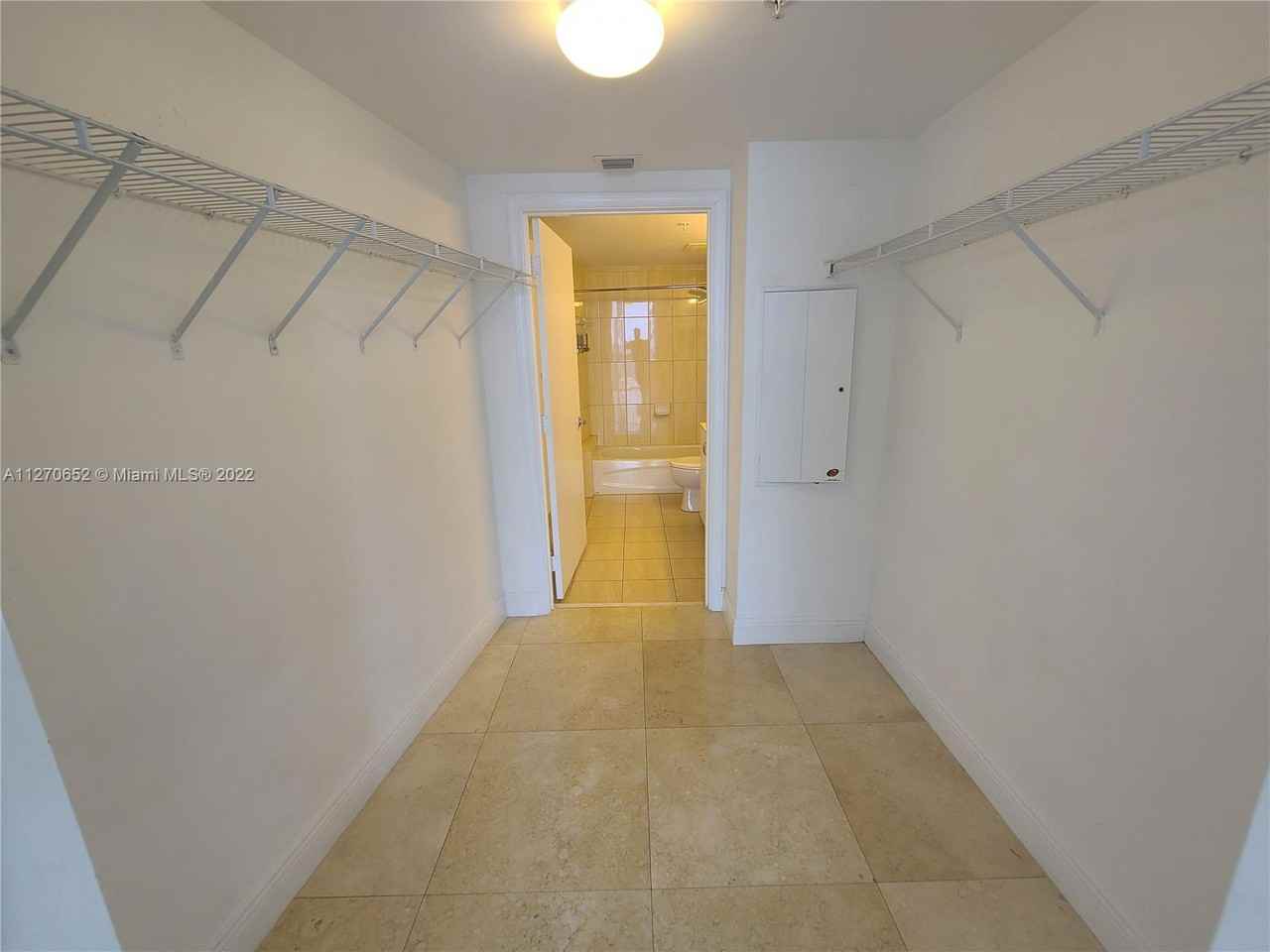 1750 North Bayshore Drive #0051 - Photo 3 of 13