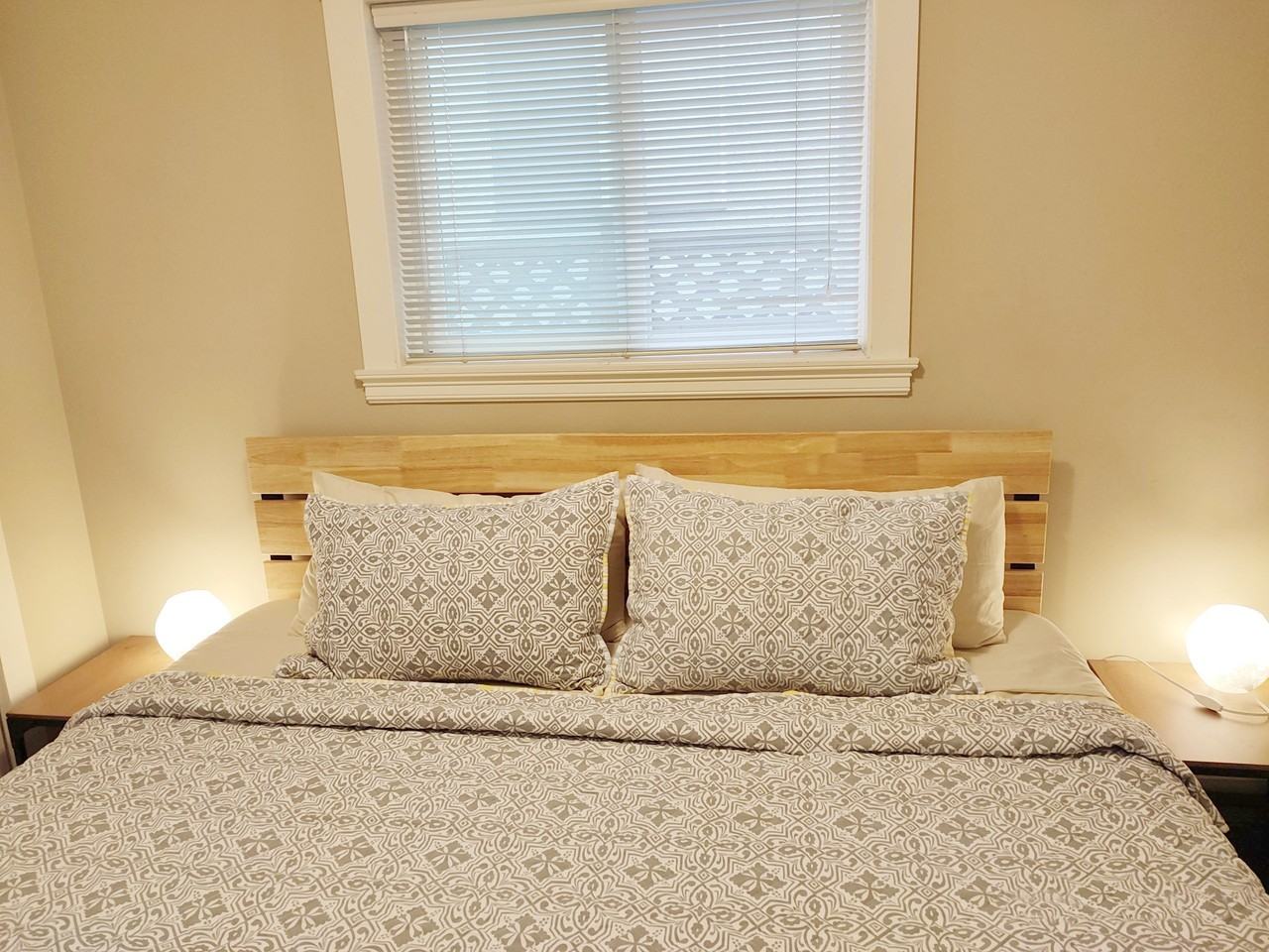3536 East 45th Avenue - Photo 2 of 11