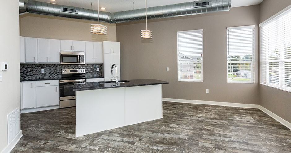 Cadence - Photo 5 of 56