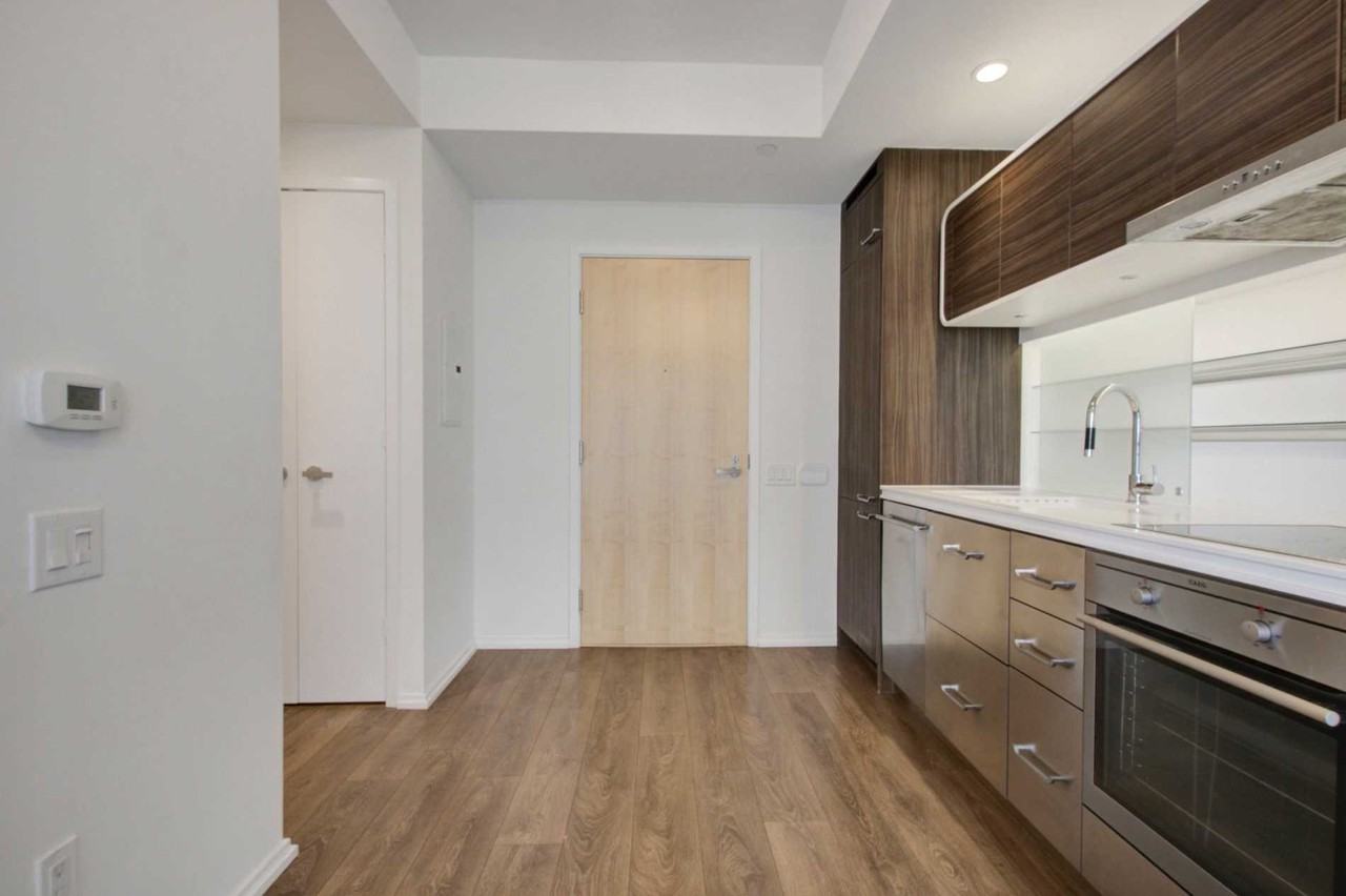 45 Charles Street East #3805