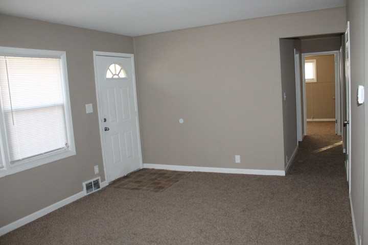 11428 Palmer Ave - Photo 2 of 5