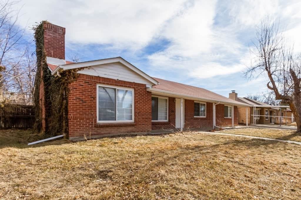 836 Revere St - Photo 2 of 26