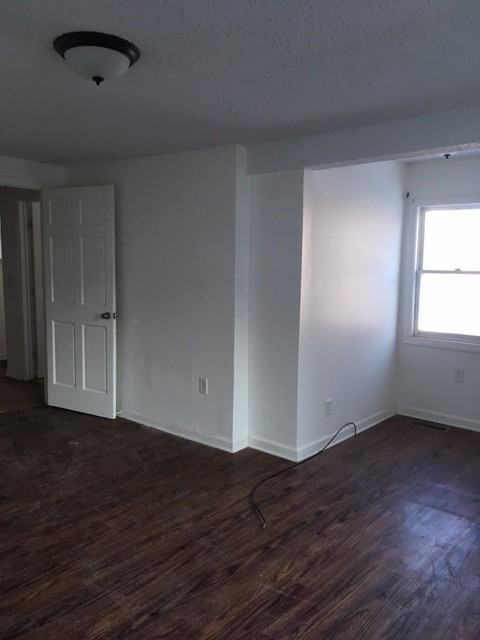 91 Elm St #1 - Photo 5 of 8