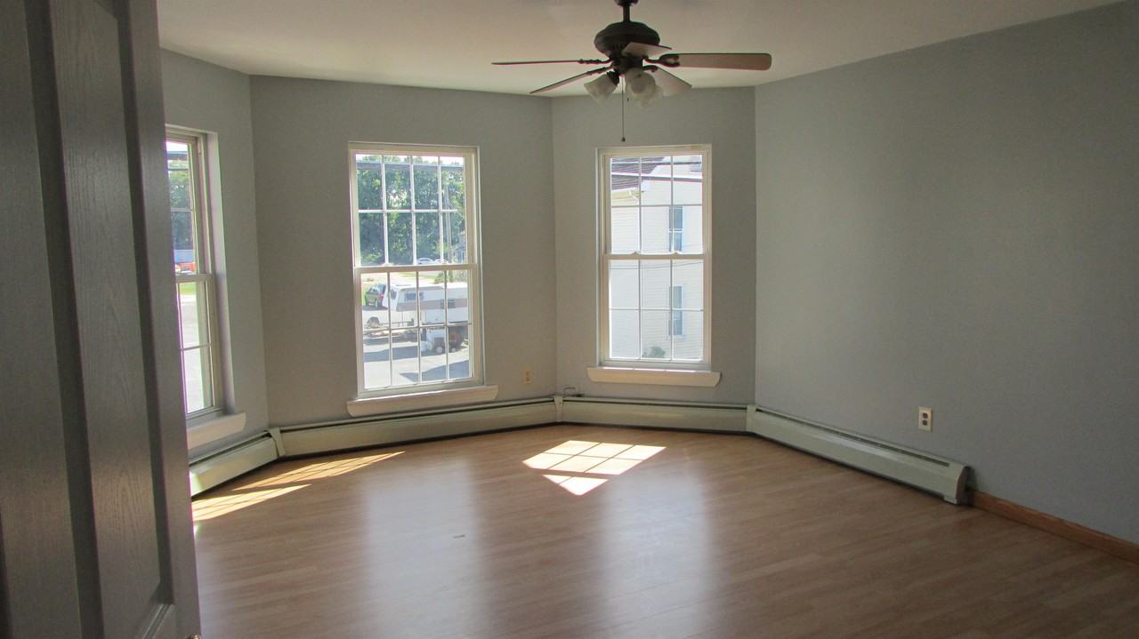 11 E Orange St #1 - Photo 4 of 14