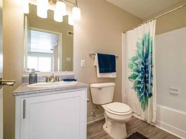 11800 Montgomery Blvd Ne - Photo 3 of 19