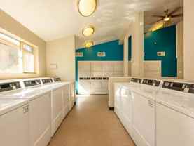 11800 Montgomery Blvd Ne - Photo 1 of 1