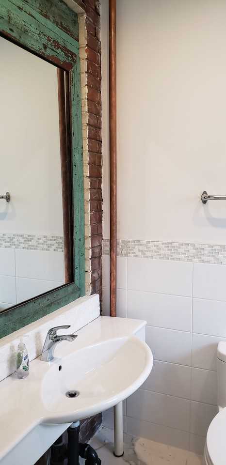 226 Ashworth Avenue #Main - Photo 4 of 16