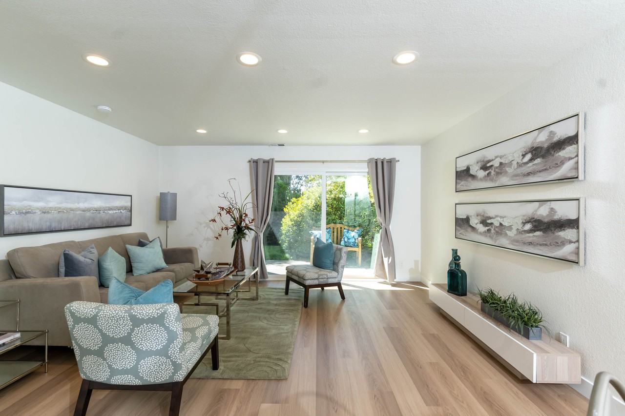 49 Emery Bay Drive - Photo 3 of 18