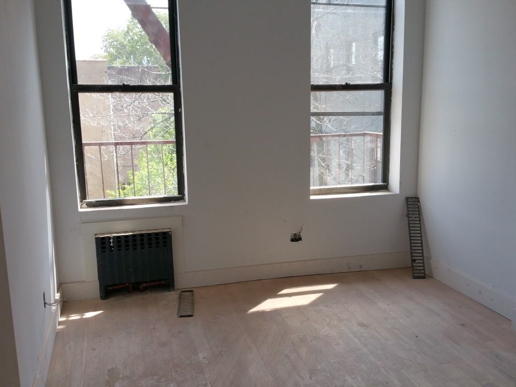1173 Bedford Ave #1 - Photo 2 of 8
