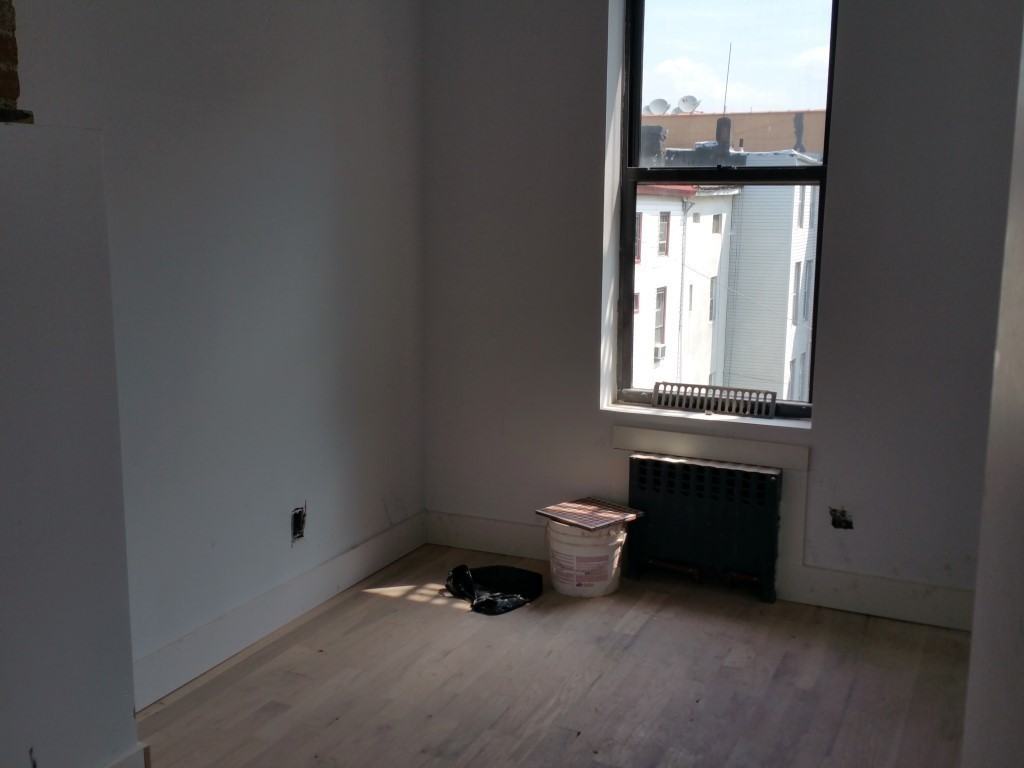 1173 Bedford Ave #1 - Photo 3 of 8