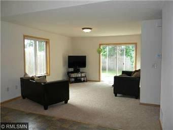 1044 4th St SW - Photo 2 of 4