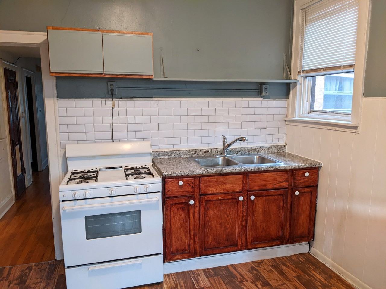 6688 N Northwest Hwy - Photo 3 of 15