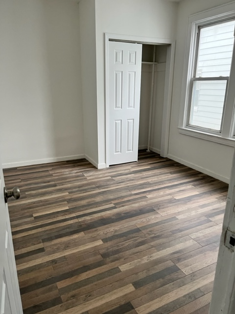 442 N Grove St #1 - Photo 7 of 10