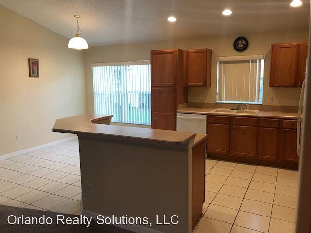 3147 Ibis Hill St - Photo 3 of 8