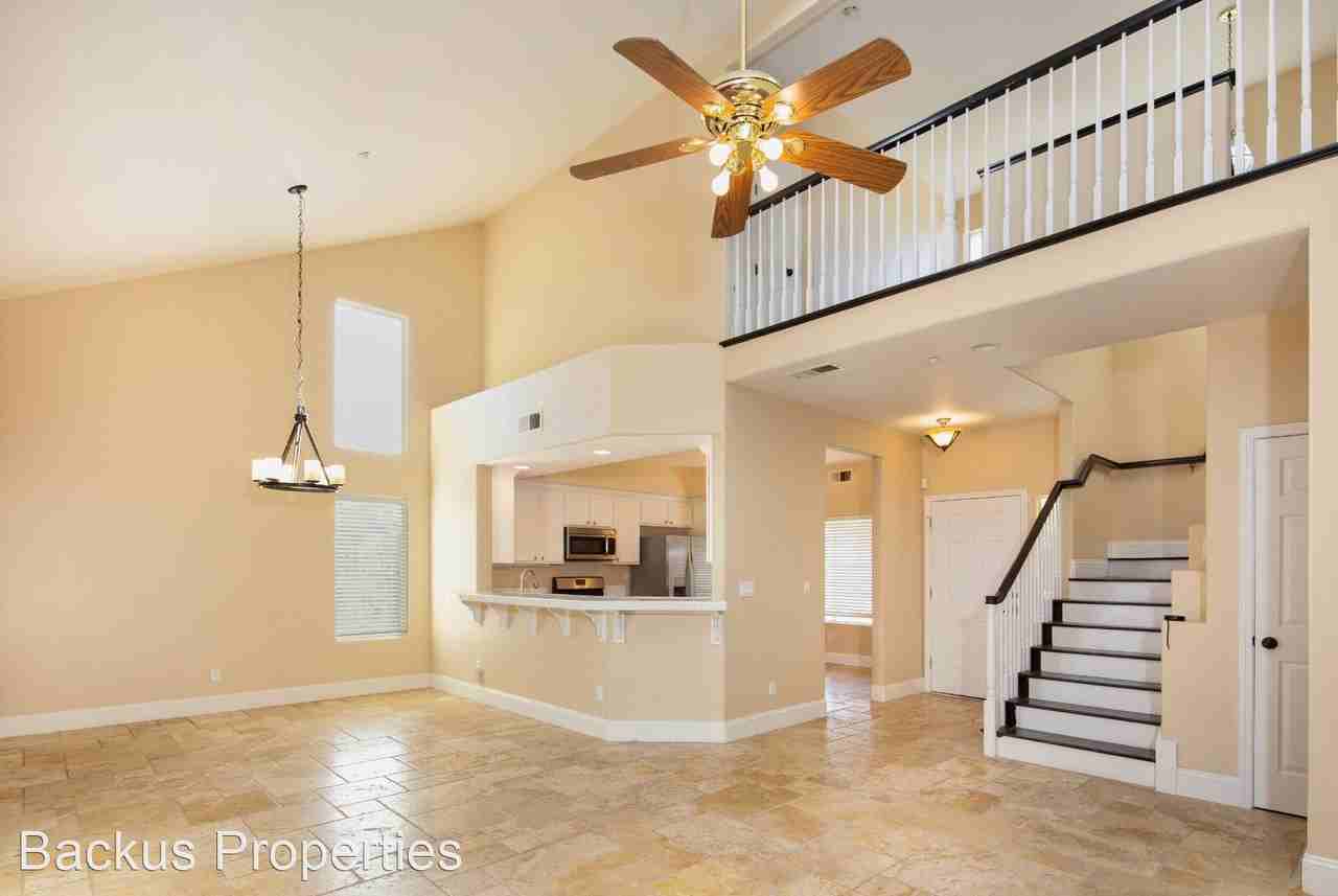 9679 Madras Ct - Photo 3 of 20