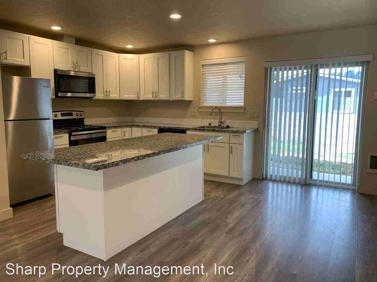 13-15 West Point Dr. - Photo 3 of 13