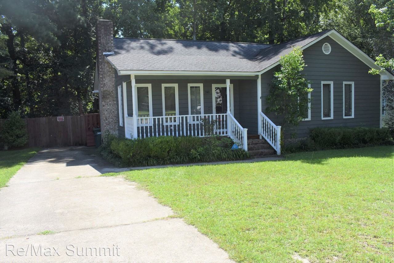 740 Marigold St - Photo 2 of 25