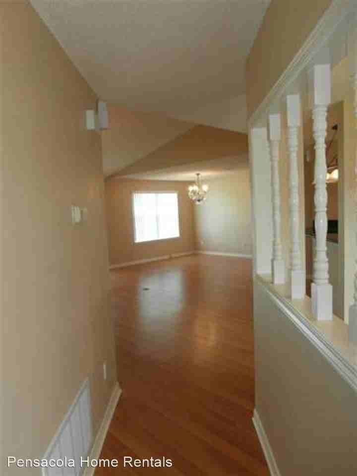 6865 Rickwood Dr - Photo 3 of 20