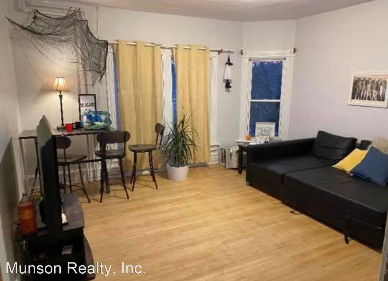 178 E. 6th St. - Photo 2 of 7