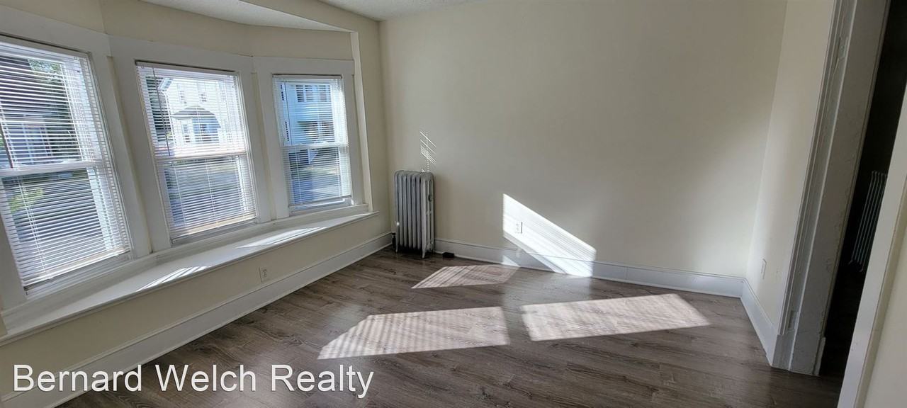 7-9 Monmouth St - Photo 3 of 18