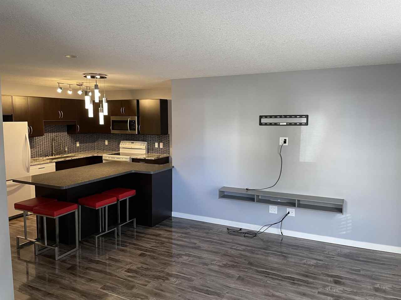 110 5732 Gordon Road Apartments 5732 5732 Gordon Road, Regina, SK