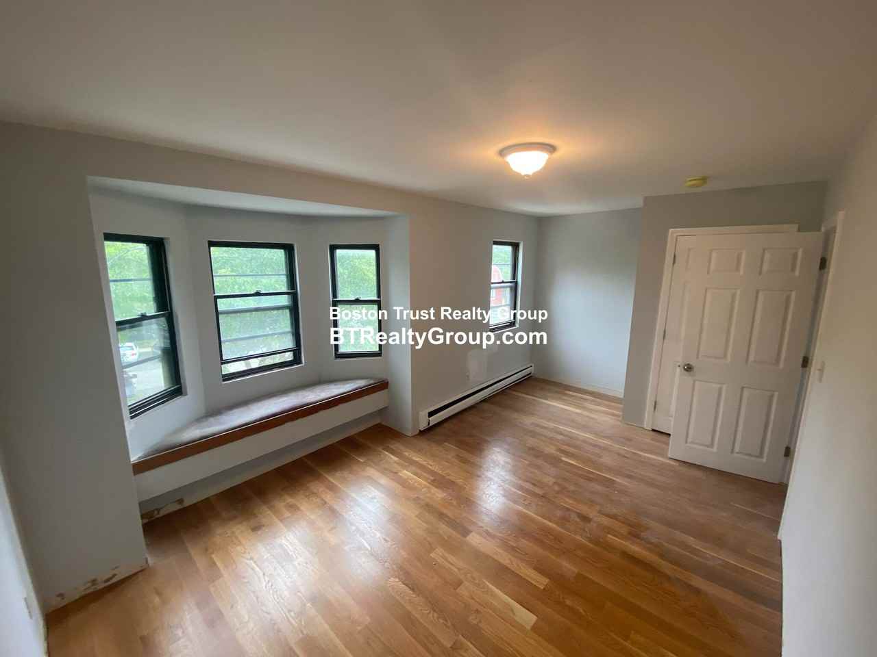 58 Bartlett St #60 - Photo 6 of 10