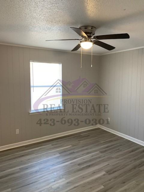 749 20th St Se - Photo 6 of 10