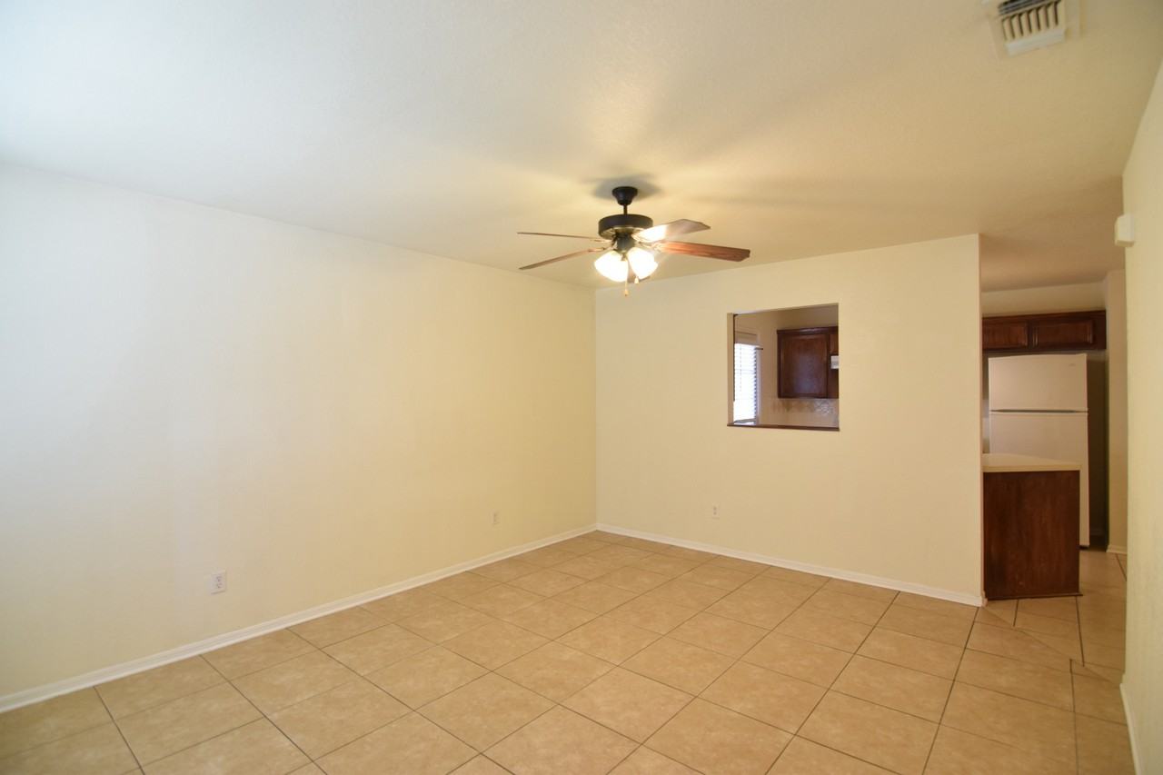 2700 Seabiscuit Dr - Photo 7 of 18