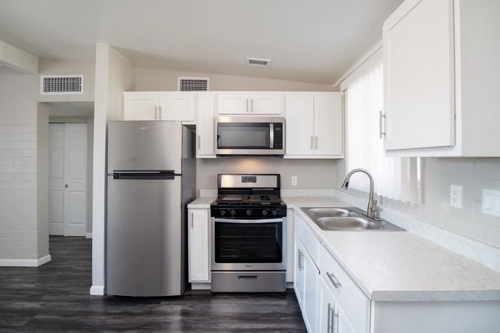 227 5th Ave E #227 - Photo 2 of 15