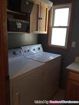 230 Meeker Ave S - Photo 3 of 9