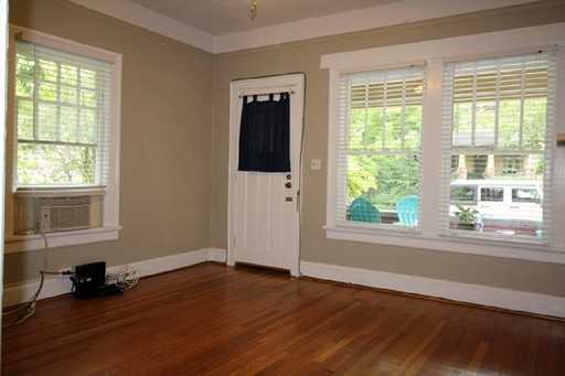 236 East Lake Dr #2 - Photo 3 of 11