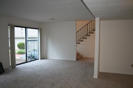 1529 Lake Forest Dr - Photo 3 of 26