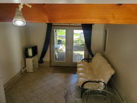 300 Camelot Shore Dr - Photo 1 of 1