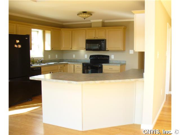 5515 Rathbun Rd - Photo 3 of 6