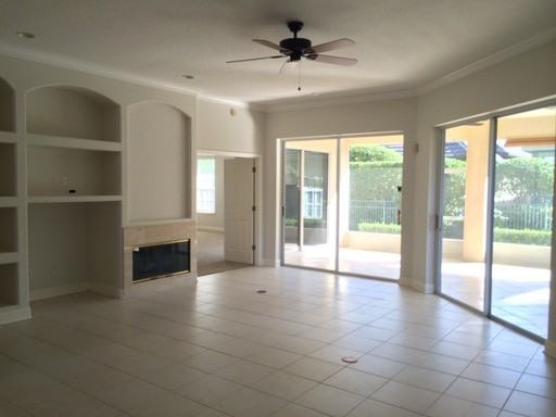 1218 E Langley Ct - Photo 3 of 12