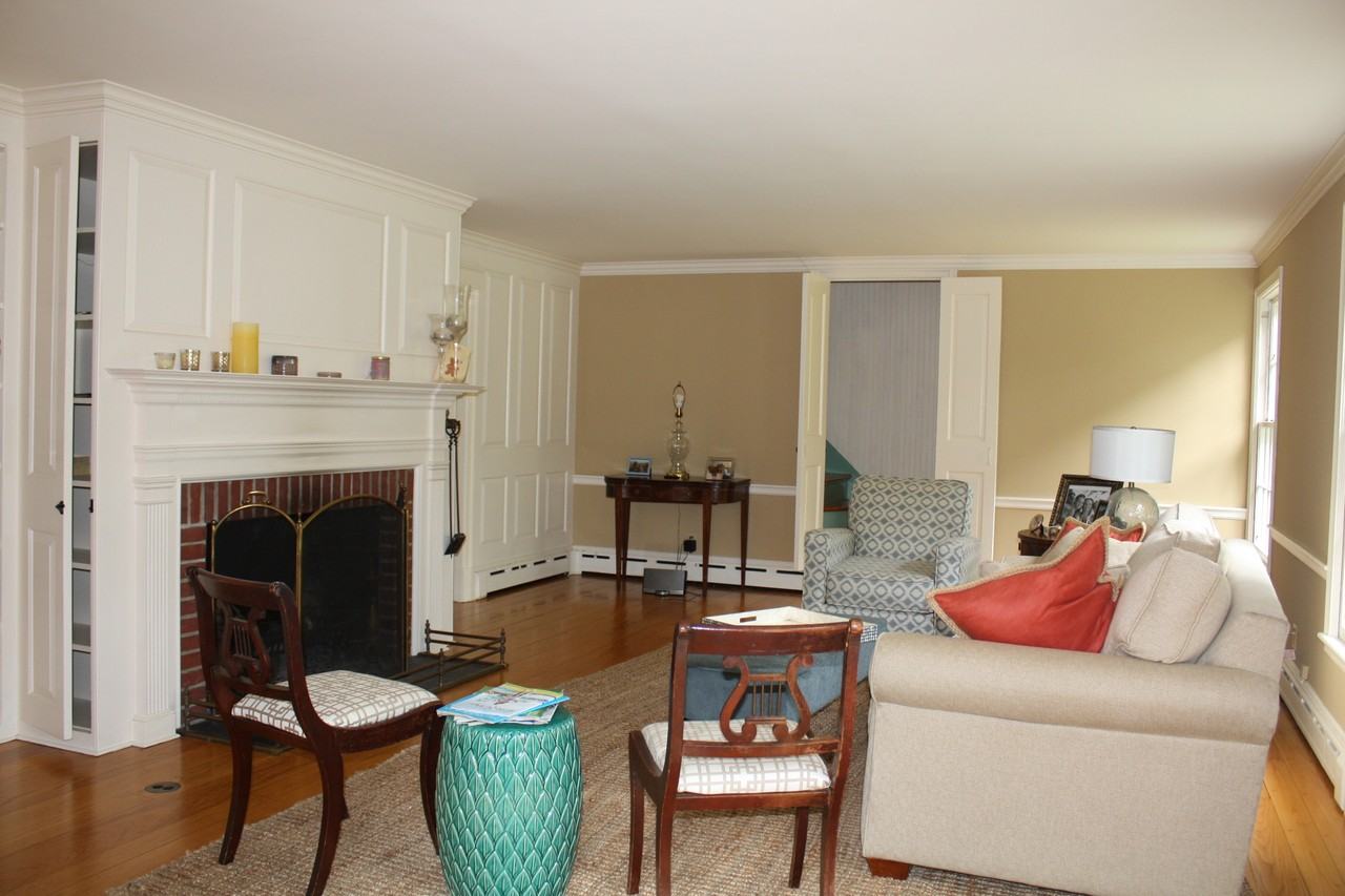 1568 Laurel Hollow Rd - Photo 3 of 20