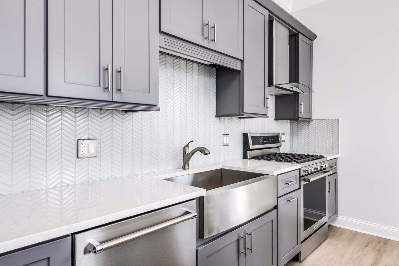 7652 Madison St #208 - Photo 2 of 18