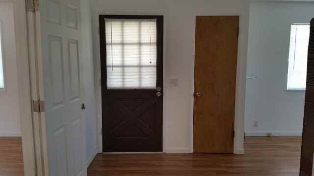 1010 Harvard Way - Photo 3 of 10