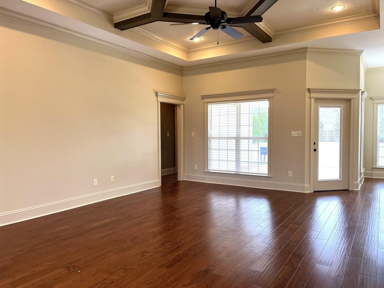 3879 Island Creek Rd #1 - Photo 3 of 31