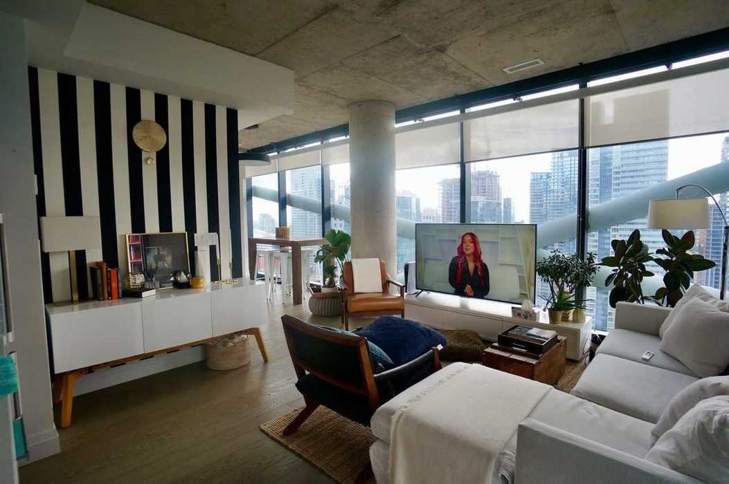 224 King Street West #3101