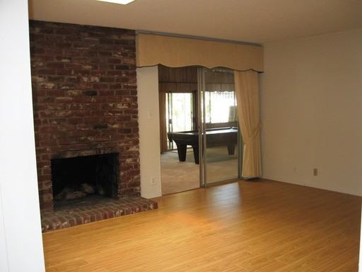 2665 Capitales Dr - Photo 2 of 8