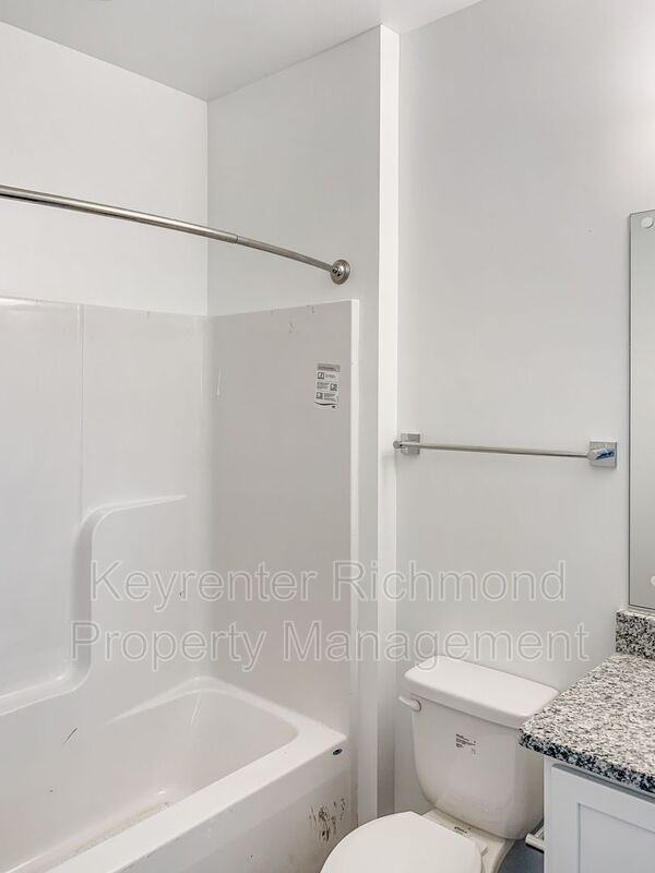 106 W 12th St #A - Photo 7 of 14