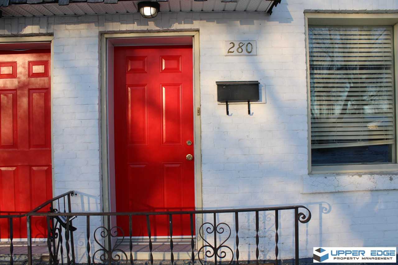 274 Artillery St - Photo 2 of 13